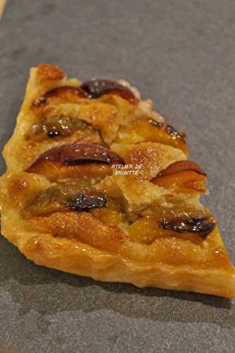 Tarte aux deux prunes