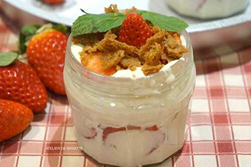 Tiramisu aux fraises, Crumble pralin