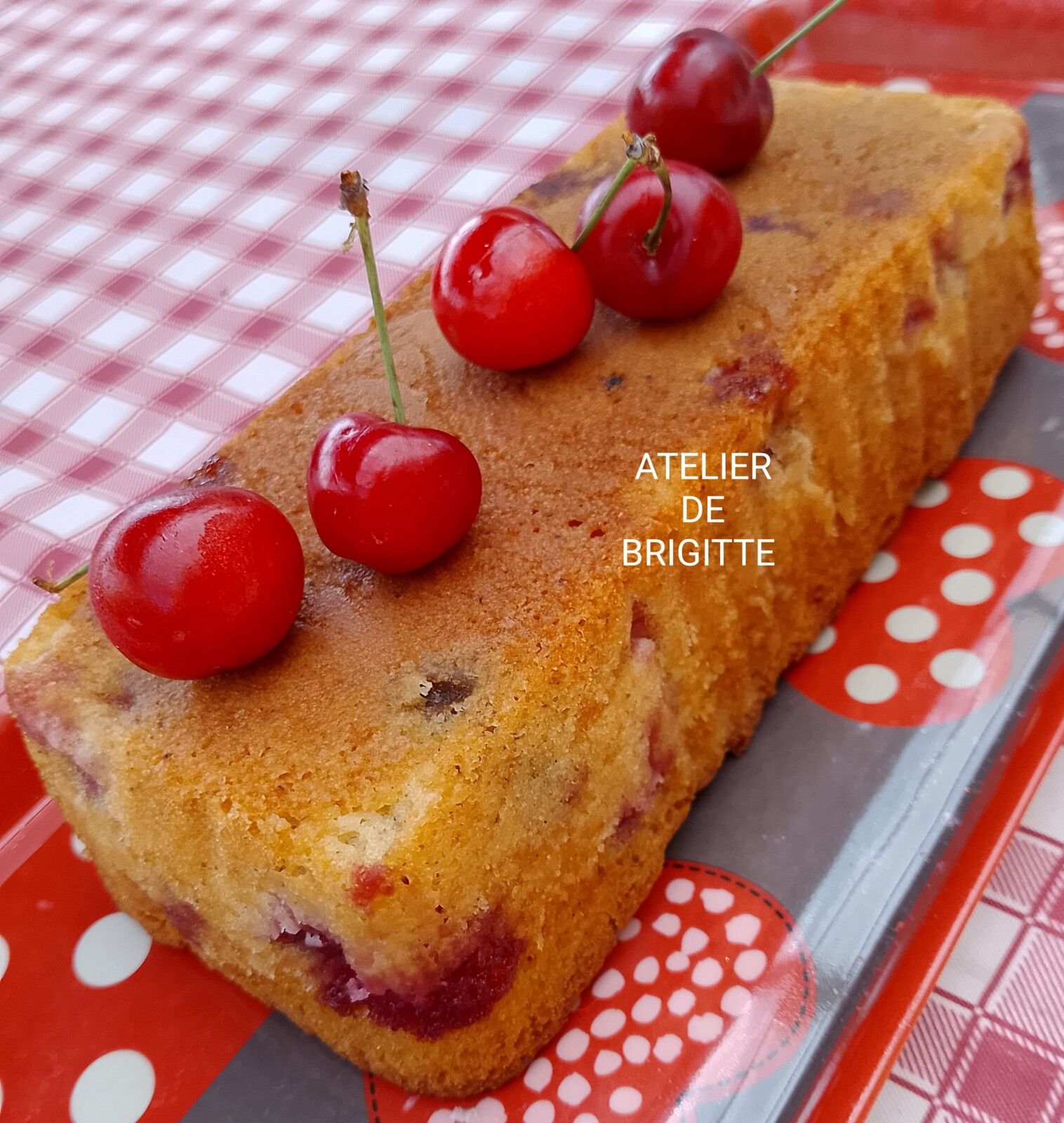 Cake aux Cerises 