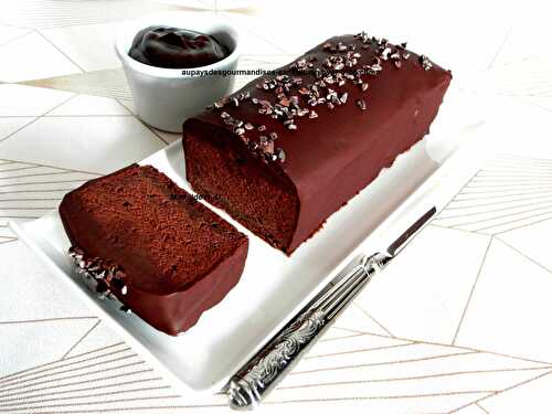 Cake chocolat noir ganache chocolat noir d'après Sitron : sans farine et sans lactose
