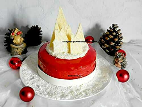 Forêt Noire version Noël 2022 d'après Cécile Moritel : croustillant chocolat, biscuit cacao sans farine, crémeux chocolat griottes, confit griottes, mousse chocolat griottes