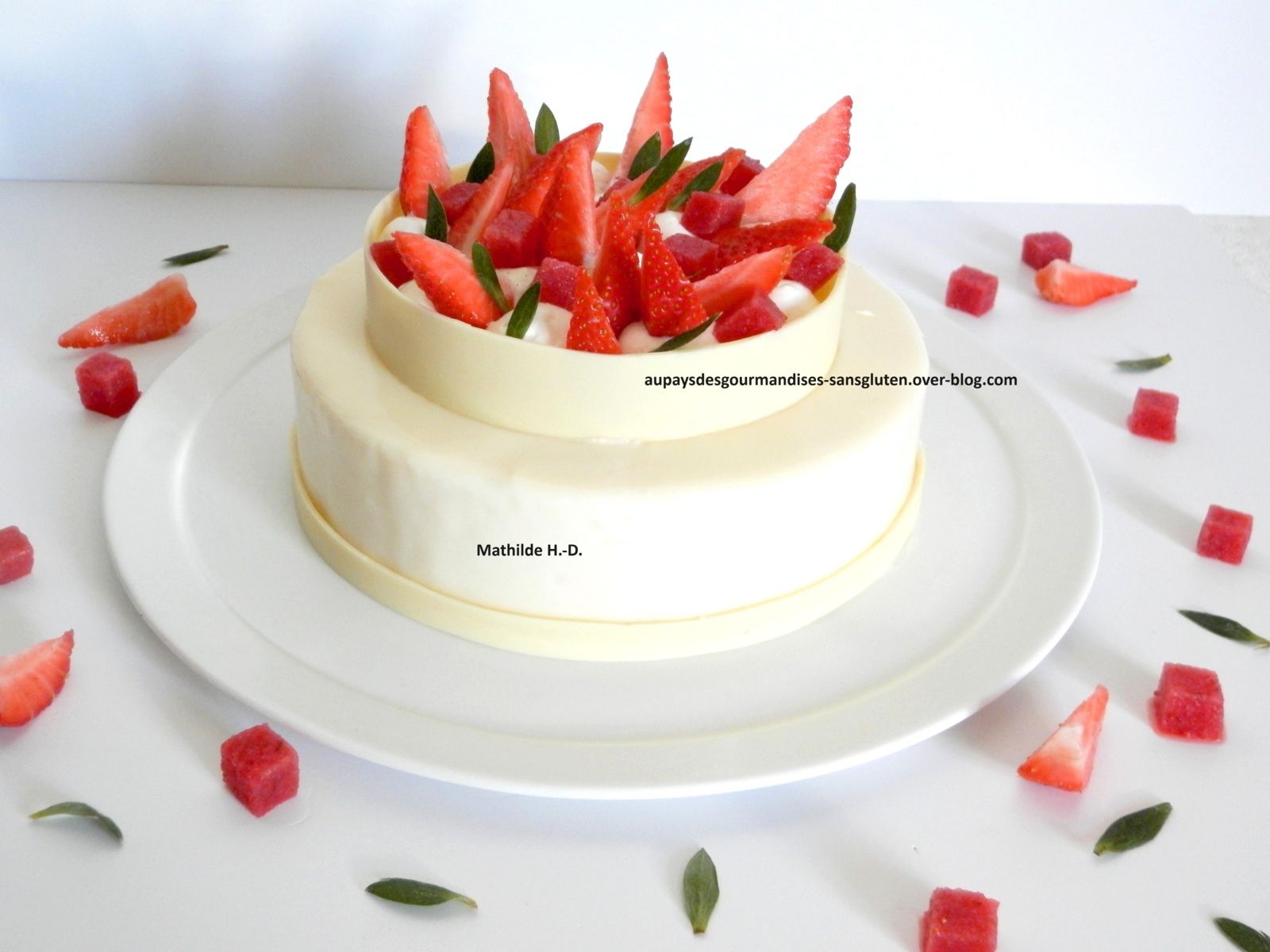 Fraise Jacqueline d'après Arnaud Lacroix : streusel amande, dacquoise amande et citron vert, confit de fraises, crème et chantilly vanille