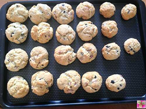 COOKIES SALES AUX LARDONS, OLIVES NOIRES ET GRUYERE