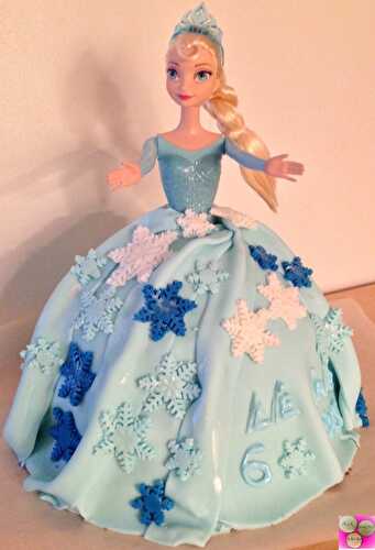 GATEAU SURPRISE FACON POUPEE REINE DES NEIGES