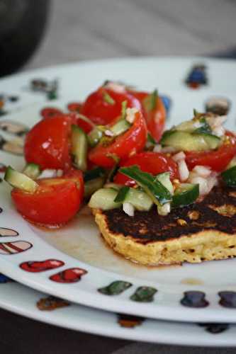 Blinis au maïs, salsa de tomates