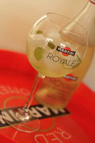 Cocktail Martini Royale Verveine & tartelette au duo de saumon