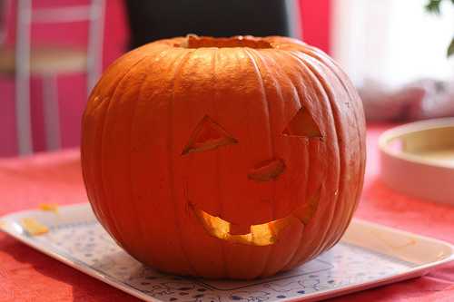 Comment faire une lanterne citrouille d'Halloween ?