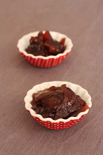 Confit d’oignons au vin rouge