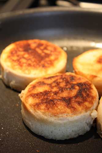 Crumpets pour le brunch de dimanche