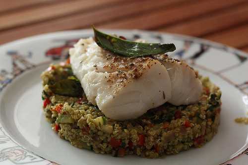 Dos de cabillaud, quinoa aux légumes