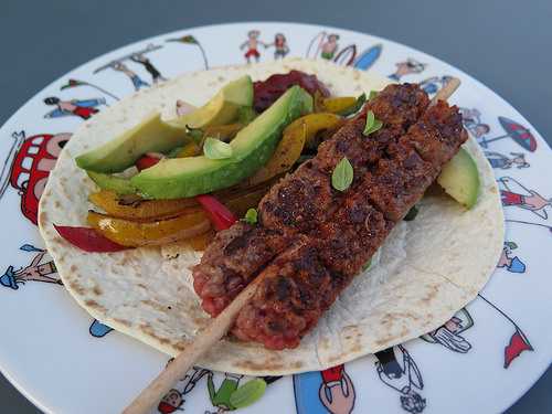 Fajitas d'été, brochettes de boeuf au BBQ