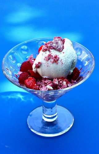 Glace au yaourt light, parce-que c'est l'été mais qu'on veut quand même un dessert