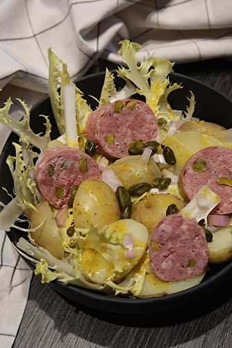 Jeu concours sur Facebook avec Friseline & salade tiède de saucisson pistaché à la Lyonnaise