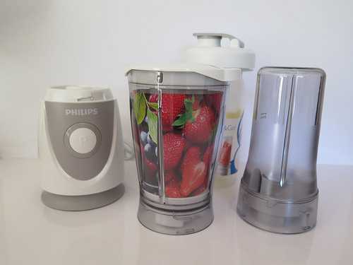 Le mini blender Philips Daily Collection, pour des smoothies à emporter