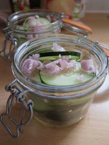 Les légumes de l'Amap, j'en fais quoi ? Du concombre mariné, comme des cornichons au vinaigre !