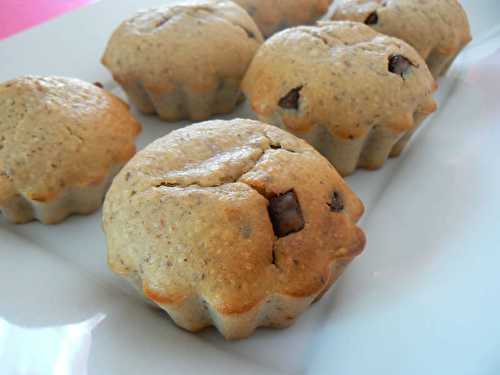 Mini cakes aux amandes & pépites de chocolat