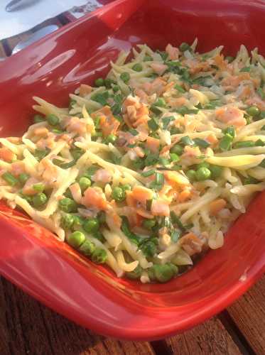 Pâtes au saumon & garden peas