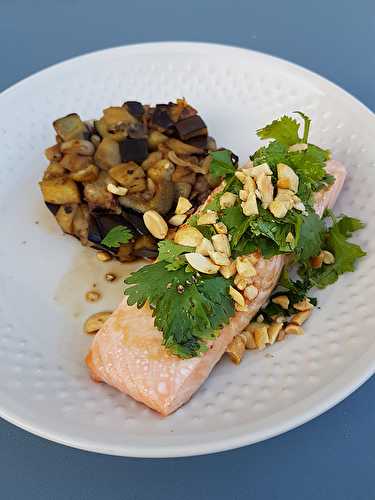 Pavé de saumon à la coriandre & poêlée d'aubergines