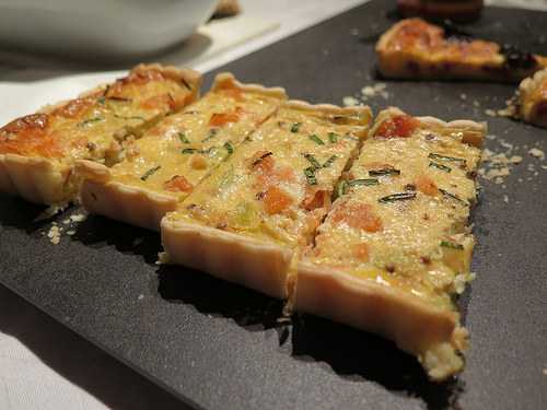 Quiche saumon, poireaux & tofu