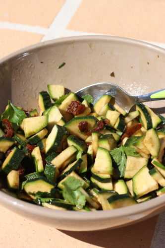 Salade de courgettes crues