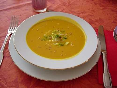 Soupe de citrouille épicée au lait de coco