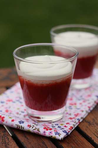 Soupe de fraises & framboises, crémeux au mascarpone