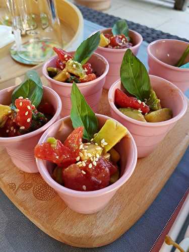 Tartare de tomate à l'avocat