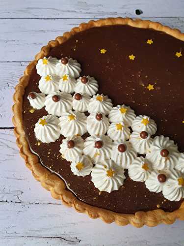 Tarte au chocolat noir meringuée