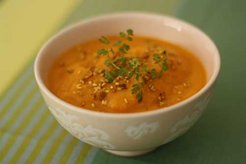 Velouté de carottes aux lentilles corail