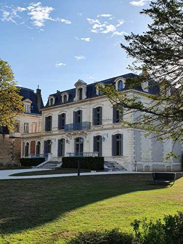 Un week-end à Cognac, Hôtel Chais Monnet