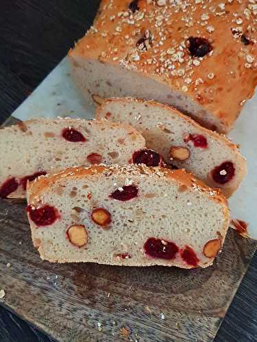 Pain sans gluten cranberries et amandes