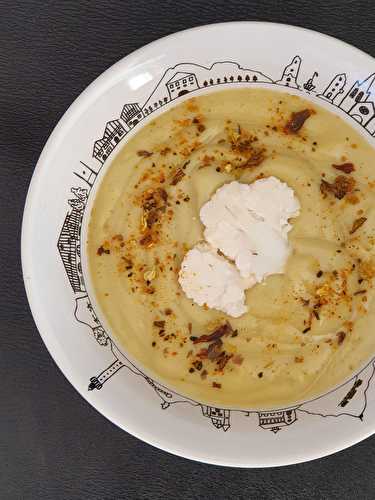 Velouté de chou fleur au curry