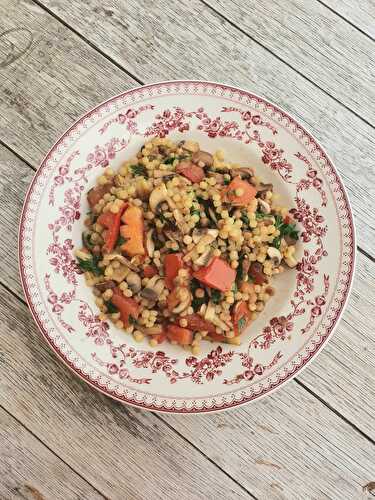 Fregola Sarda aux tomates et champignons