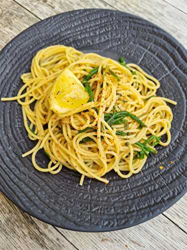 Spaghettis aux anchois et aux salicornes