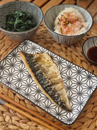 Filets de maquereaux grillés au sel et au yuzu