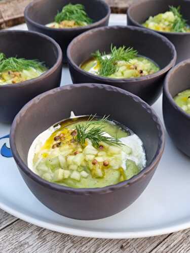 La savoureuse soupe froide d’avocat et petits pois de Yottam Ottolenghi