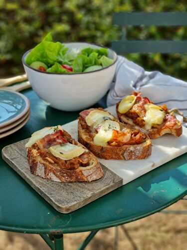 Comment faire de délicieuses tartines au fromage fondu ?