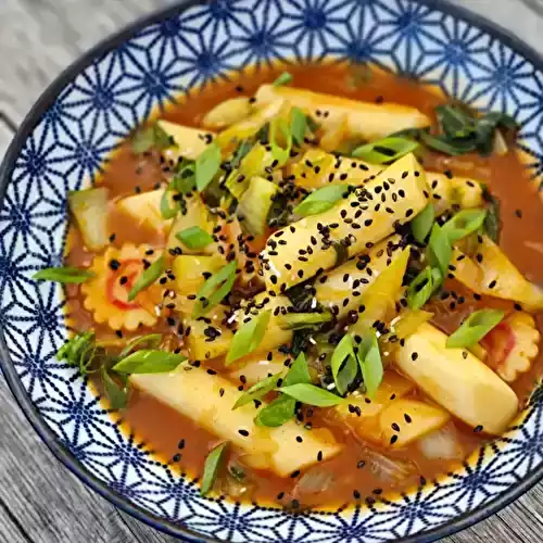 Tteokbokki, le plat emblématique de la street food coréenne