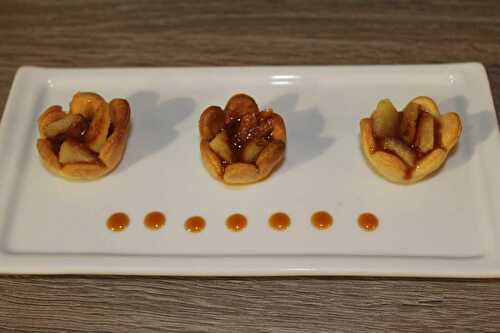 Fleurs de pommes au caramel