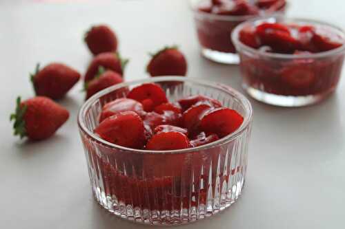 Fraises et son coulis au parfum mojito