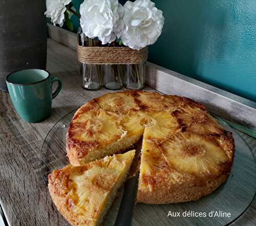 Gâteau renversé à l'ananas et noix de coco de C. LIGNAC