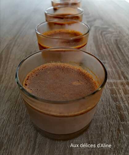 Petits flans au chocolat