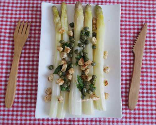 Asperges sauce grenobloise de Laurent Mariotte