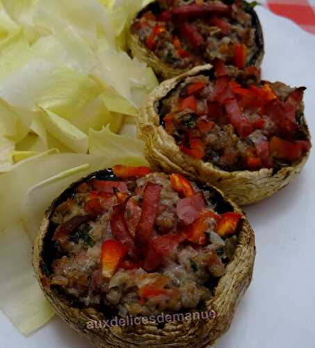 Champignons de Paris farcis au bacon, fromage frais et poivron - LIGHT-