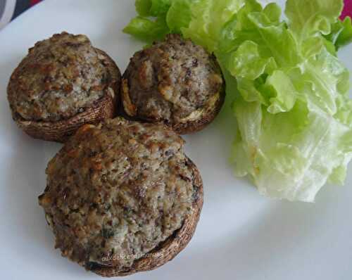 Champignons farcis au veau et St-Môret