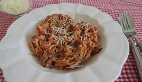 One-pot pasta au bœuf et coulis de tomates
