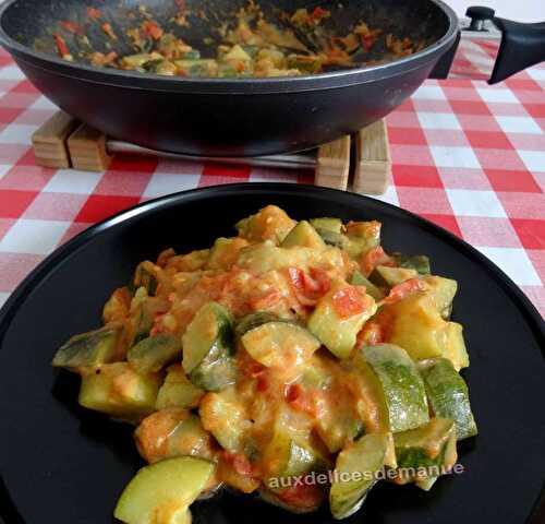 Poêlée de courgettes et tomates à la crème au curry -Light-