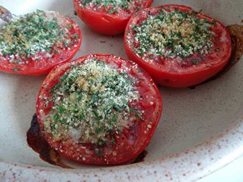 Tomates à la chapelure aux herbes, au four