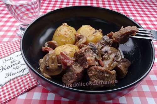 Boeuf à la bière brune, champignons et pommes de terre