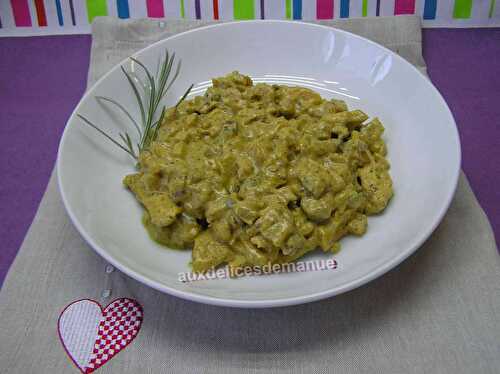 Curry de poulet et légumes au lait de coco